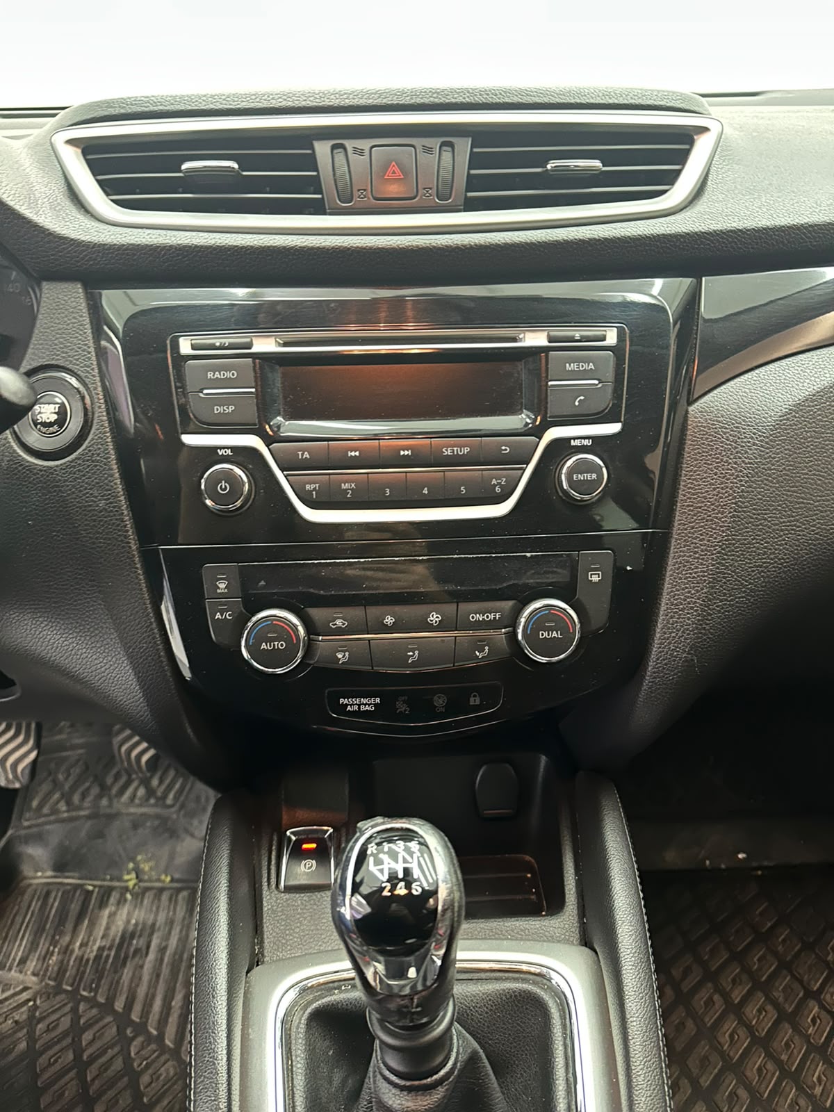 NISSAN QASHQAI 23